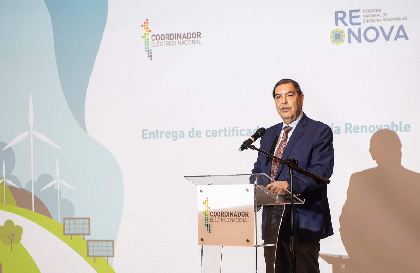 Entrega de certificados Renova, por el Coordinador Eléctrico Nacional